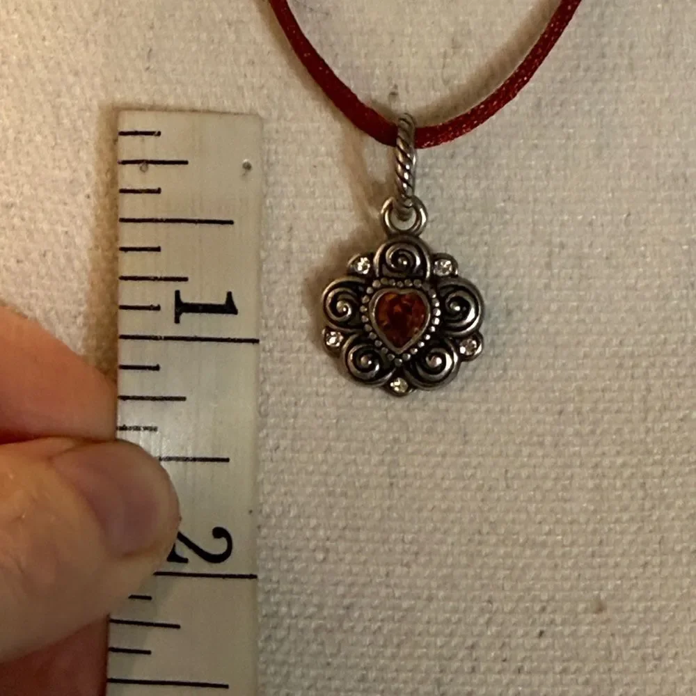 BRIGHTON HEART PENDANT FLOWER SHAPE ON FREE SILK ROPE NECKLACE CHAIN
